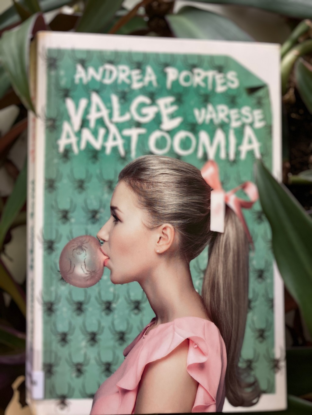 Valge varese anatoomia